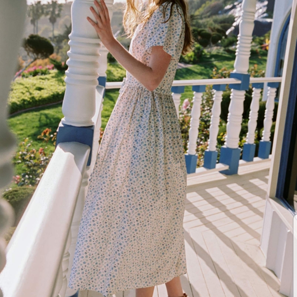 Dawn Dress Bleu Tulips - Picture 6 of 16